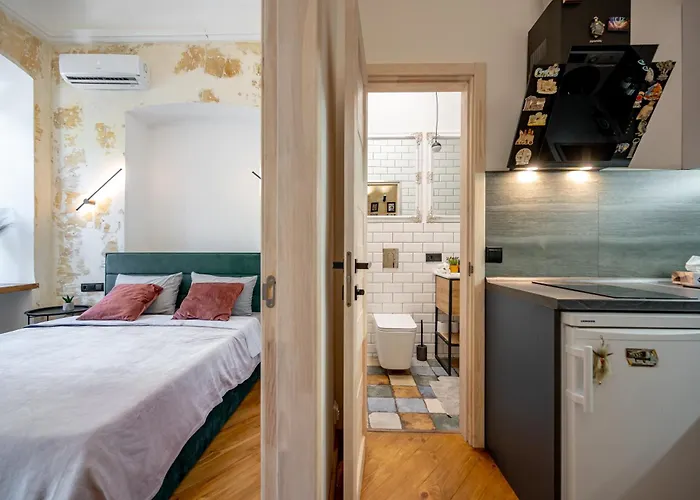 нова 3-кімнатна та поряд студійна двоярусна Loft у центрі одеси * Odessa